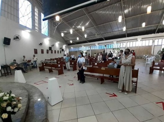 Paróquias seguiram protocolo sanitário para evitar contágio da Covid-19