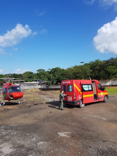 Colisão entre veículos deixou uma pessoa morta e outra ferida 