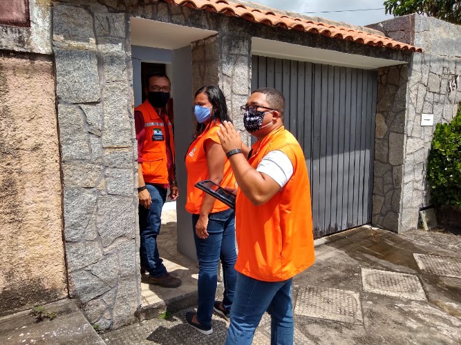 Morador aponta rachadura em sua residência