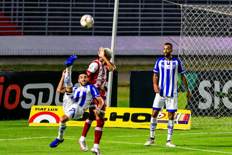 Partida válida pela 19ª rodada do Campeonato Brasileiro da Série B