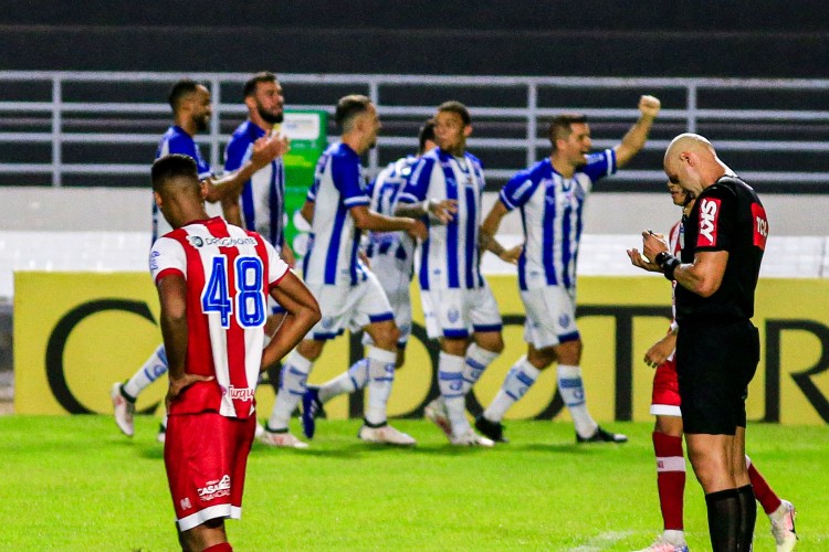 Partida válida pela 19ª rodada do Campeonato Brasileiro da Série B