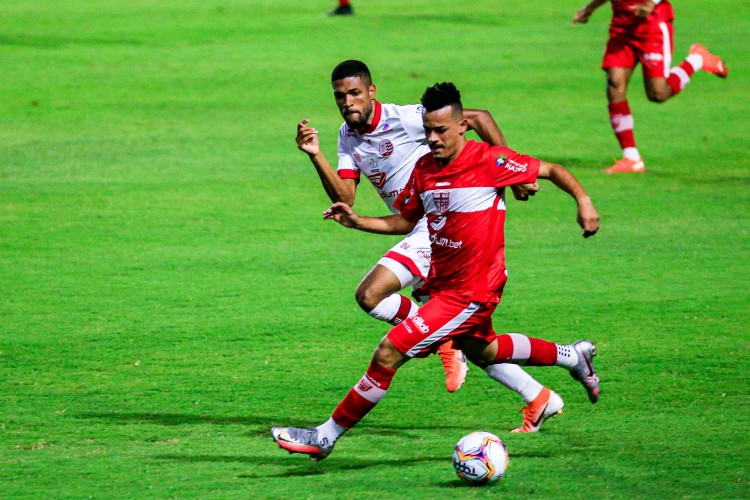 Jogo válido pela 22ª segunda rodada do Campeonato Brasileiro da Série B