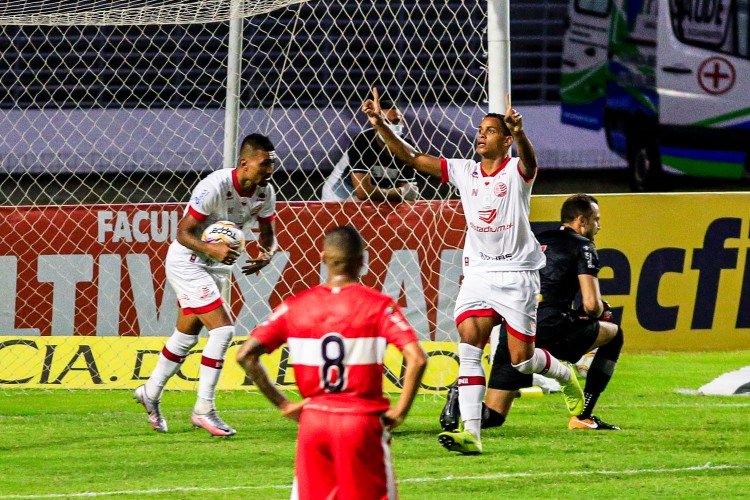 Jogo válido pela 22ª segunda rodada do Campeonato Brasileiro da Série B