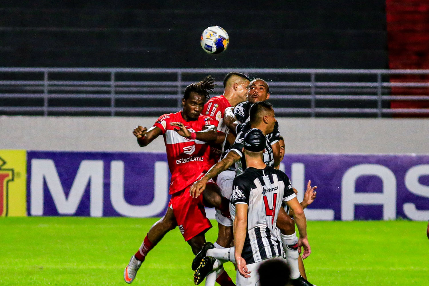 CRB vence o Botafogo-PB por 2 a 1 pela Copa do Nordeste e aumenta invencibilidade no Rei Pelé