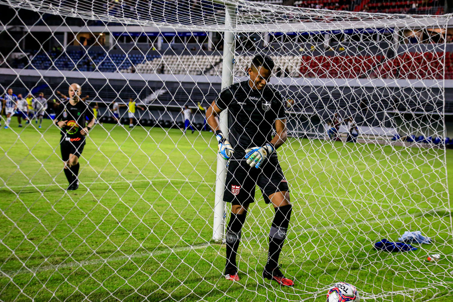 Diogo Silva lamenta título perdido. Em maio, CRB caiu nos penaltis para o rival