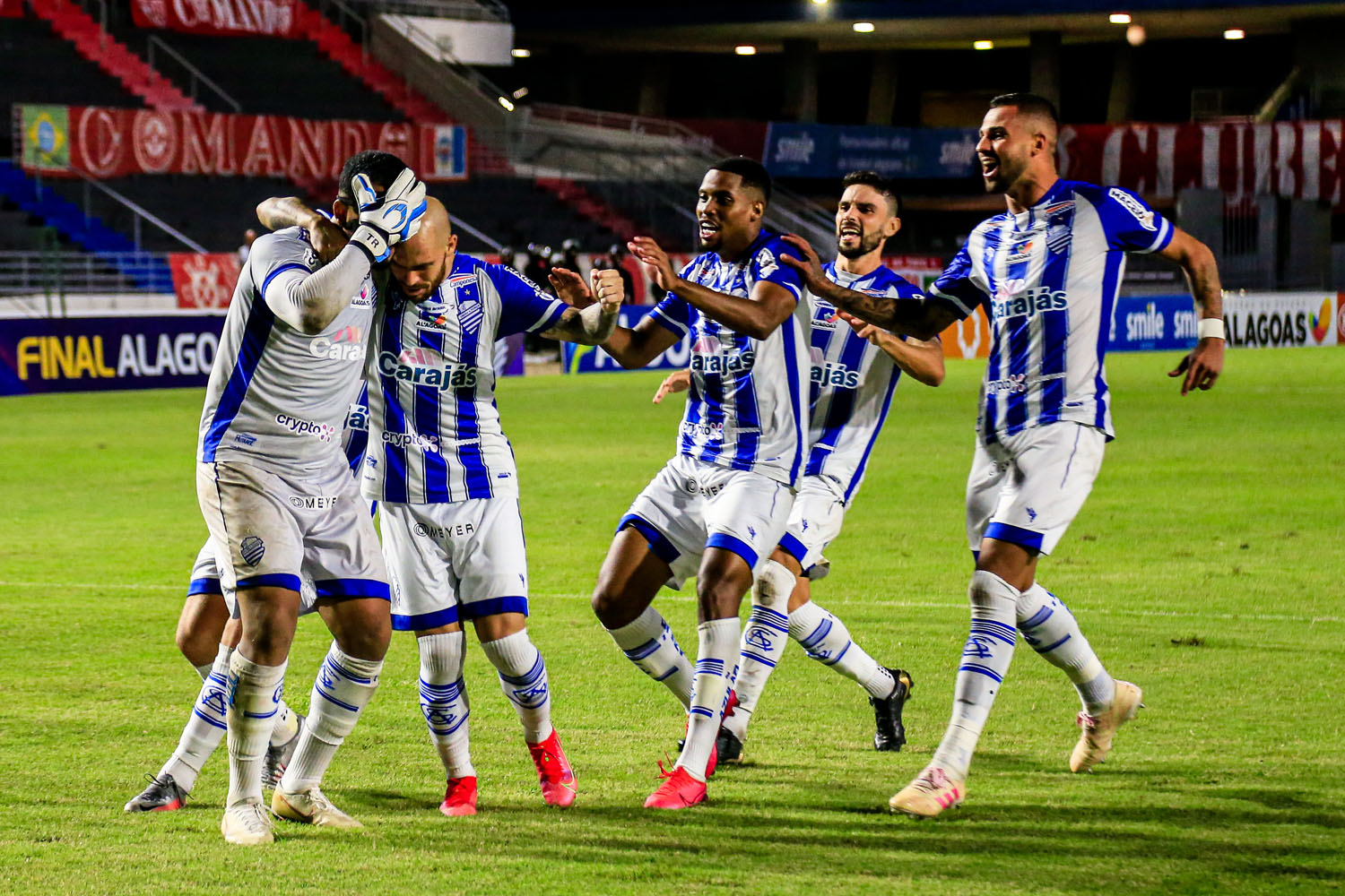 Thiago Rodrigues passou por um teste de fogo, mas comemorou título alagoano com o CSA