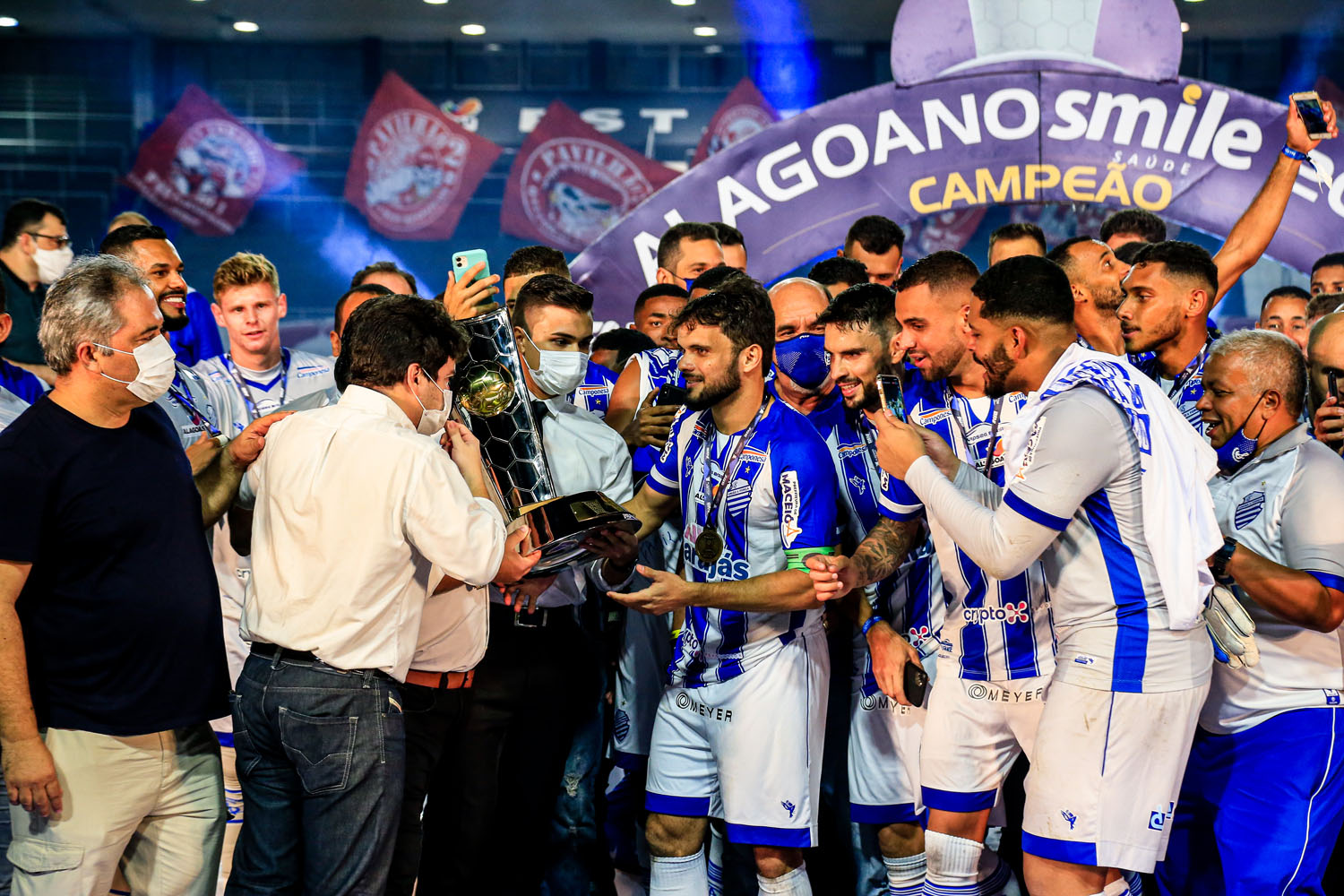 Nos pênaltis, CSA vence CRB e conquista seu 40º título do Alagoano: 1x1 (4x3)