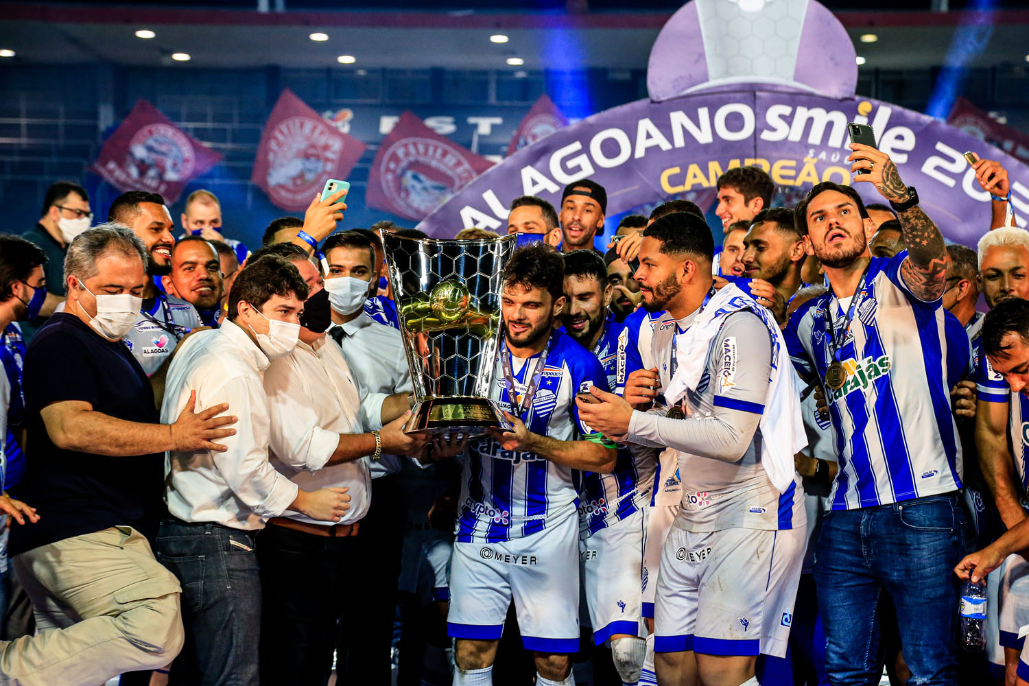 Nos pênaltis, CSA vence CRB e conquista seu 40º título do Alagoano: 1x1 (4x3)