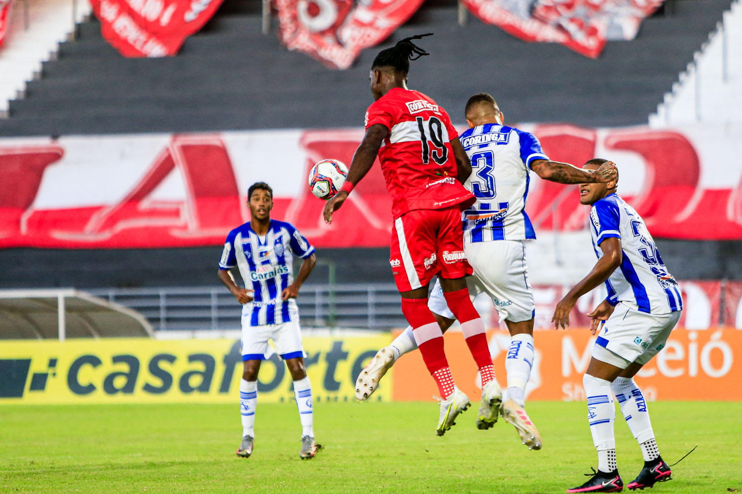 Nos pênaltis, CSA vence CRB e conquista seu 40º título do Alagoano: 1x1 (4x3)