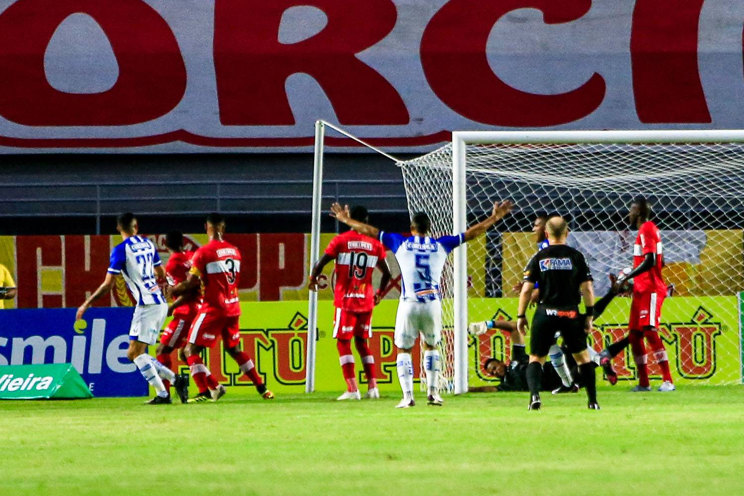 Nos pênaltis, CSA vence CRB e conquista seu 40º título do Alagoano: 1x1 (4x3)
