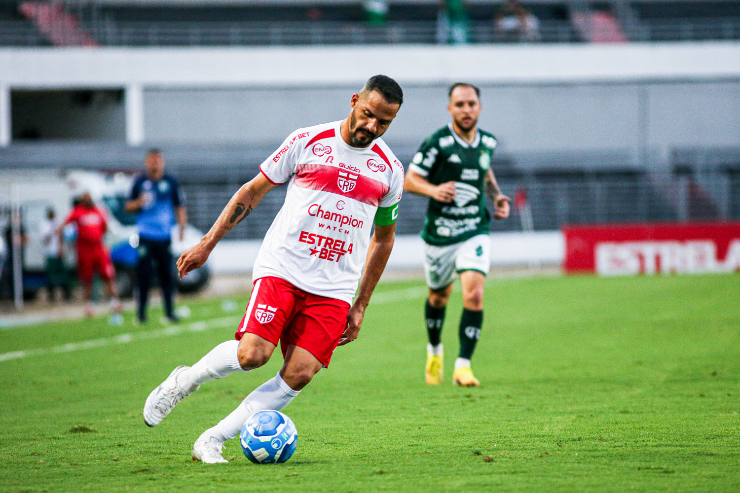 Com gol de Lucas Lima, CRB bate Guarani e sobe uma posição na tabela