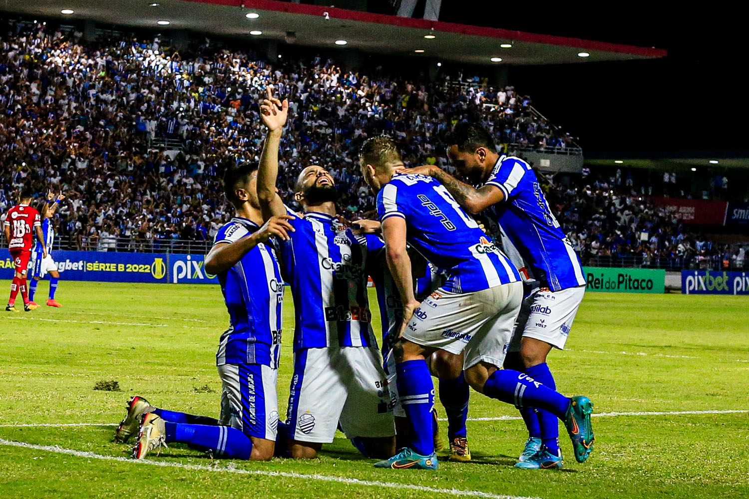 Com uma simples vitória, Azulão irá garantir permanência na Série B