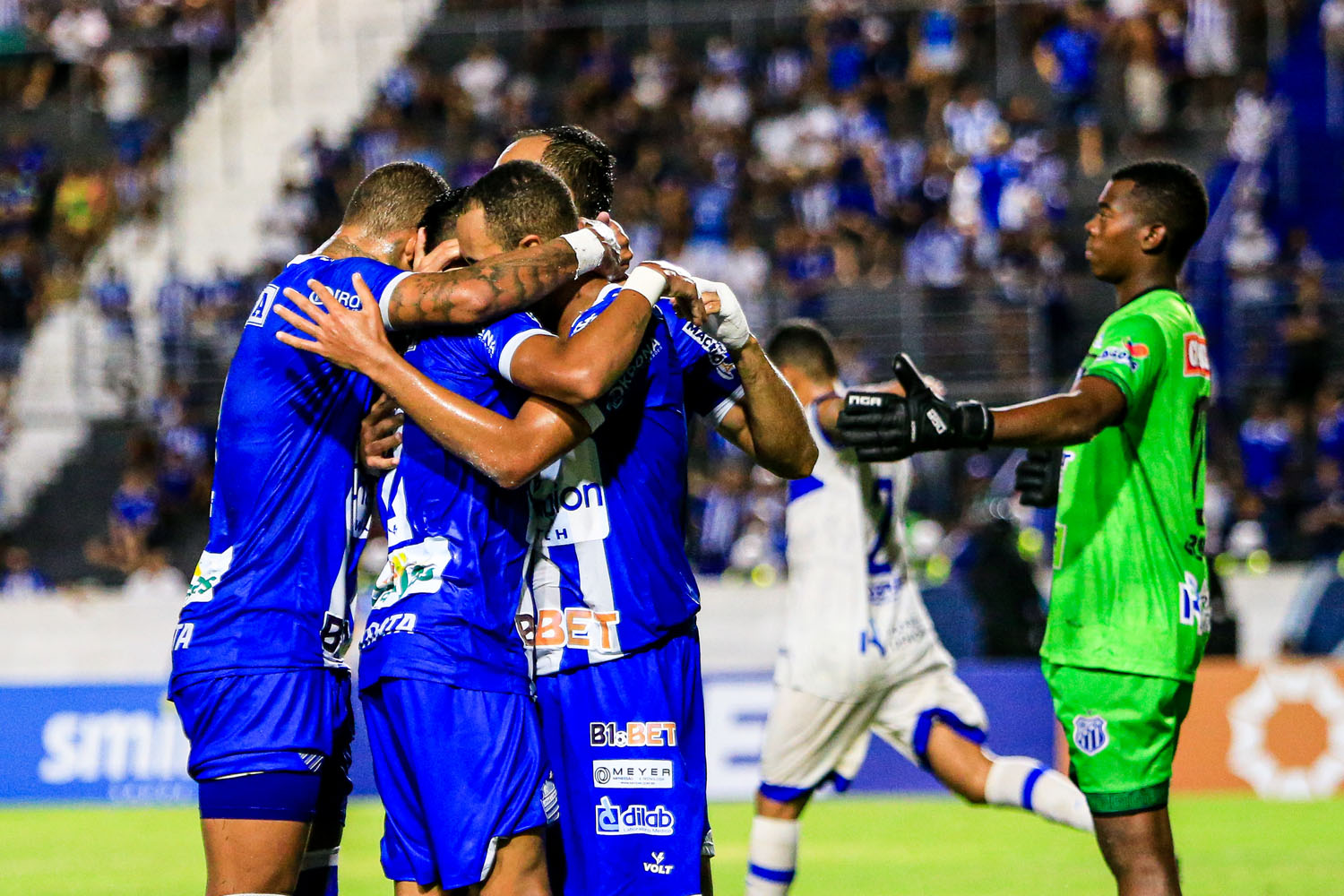 Comemoração de mais um gol azulino