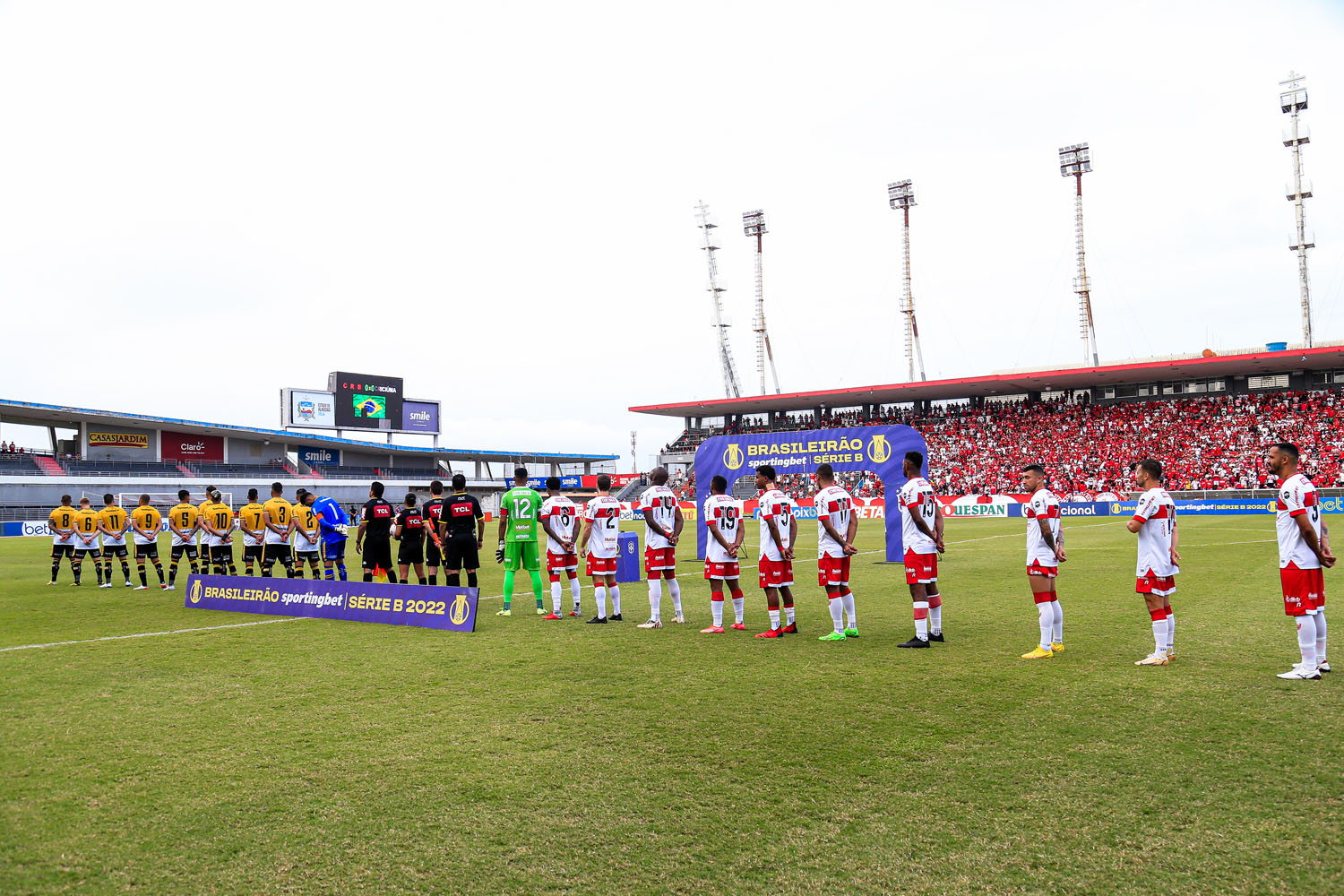 CRB não sai do zero a zero com o Criciúma, em jogo disputado no Rei Pelé, pela Série B