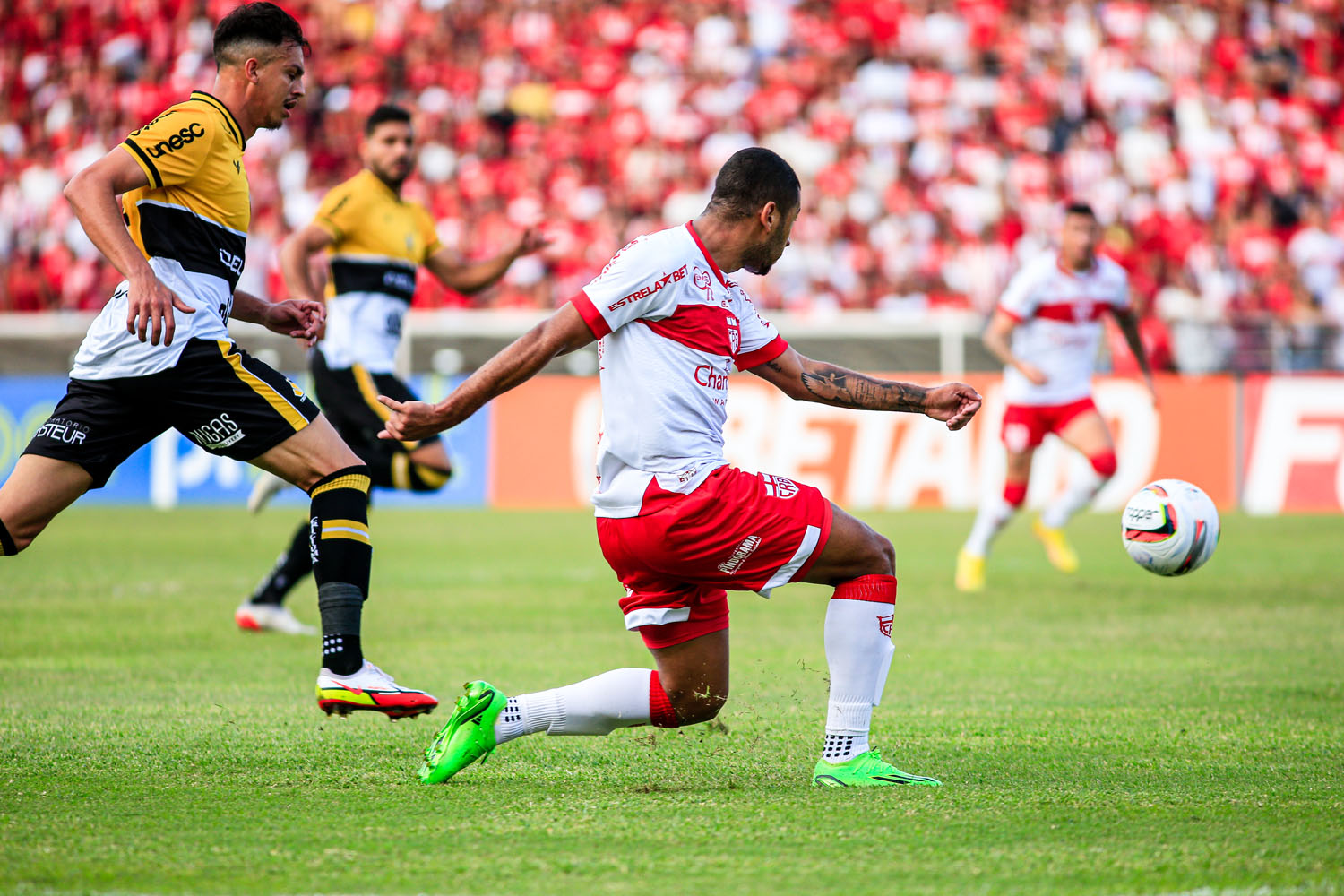 CRB diminuiu o ritmo no segundo tempo do jogo, que ficou equilibrado