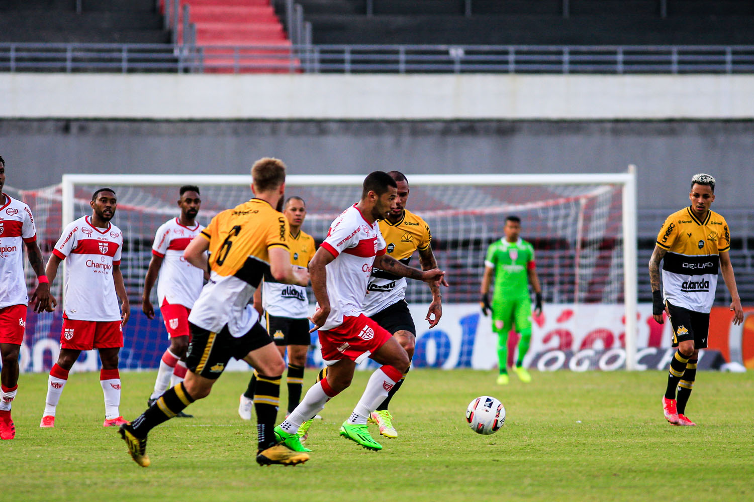 Galo visitará o Criciúma, que quer retomar a liderança