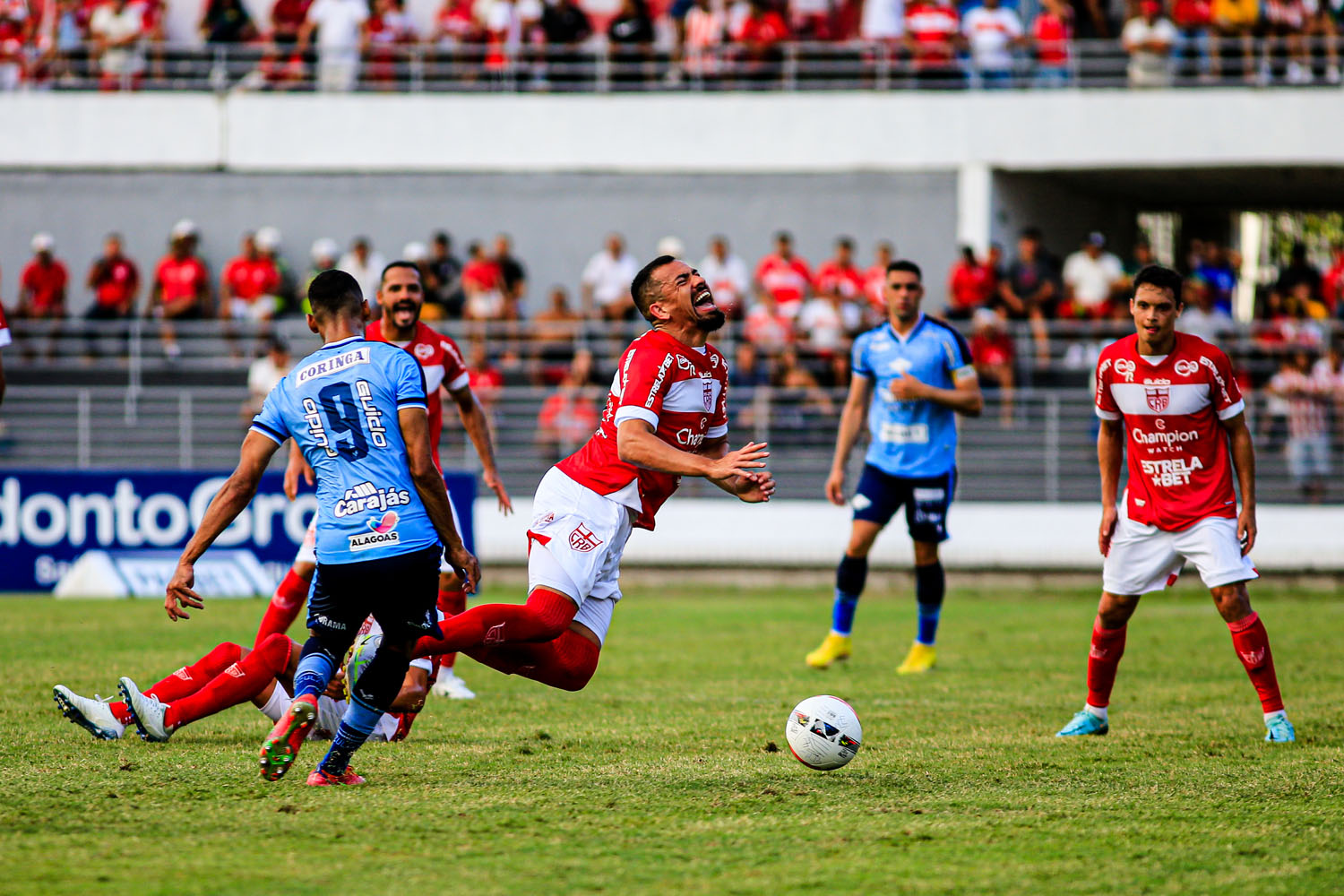 Sem dificuldades, CRB vence o CSA e segue líder no Estadual: 3 a 1