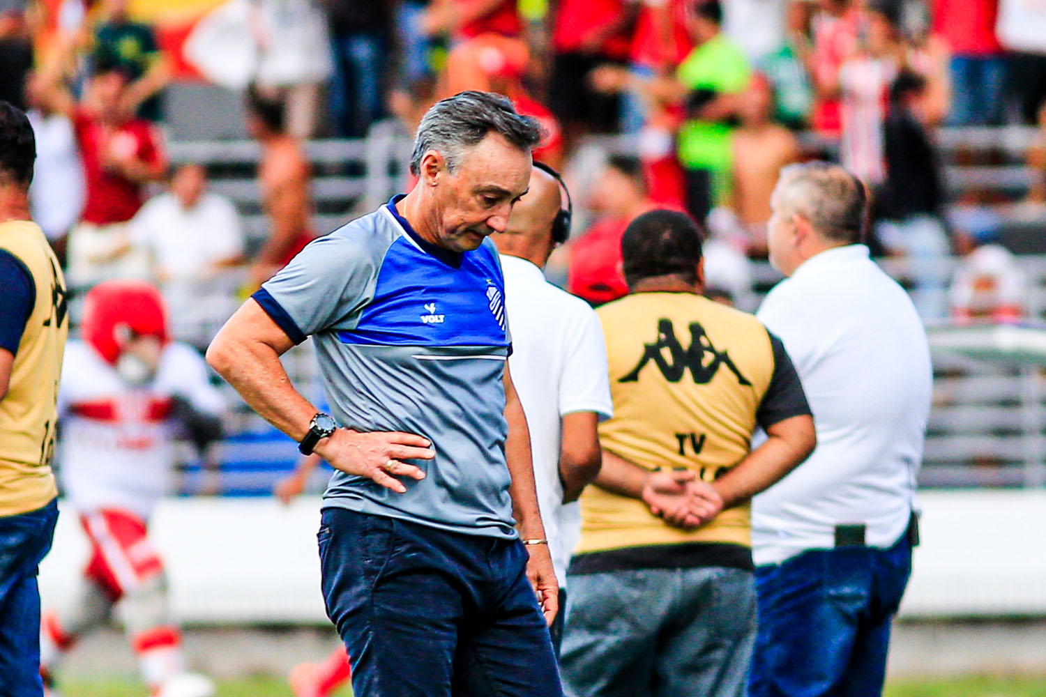 Será o primeiro jogo do Azulão desde a saída de Roberto Fonseca