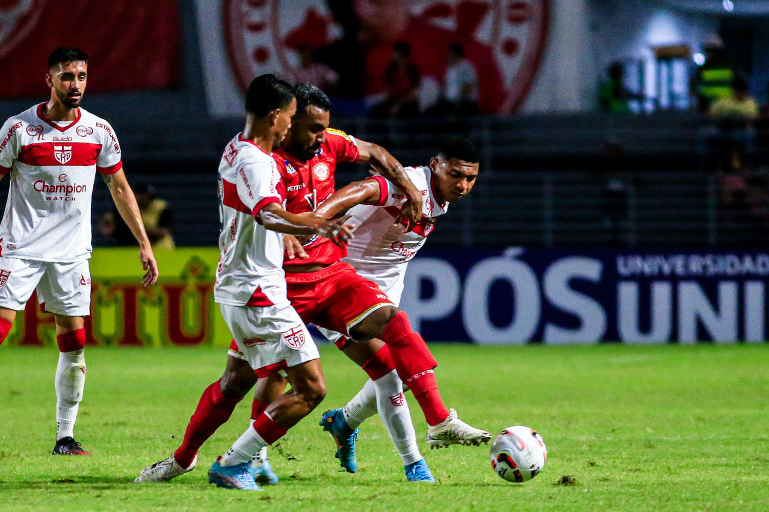 No Rei Pelé, CRB faz partida sonolenta e apenas empata com o Tombense: 0 a 0