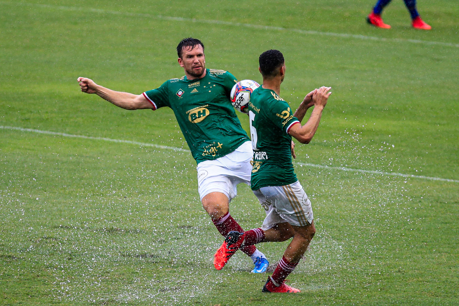 CRB fica no 0 a 0 com o Cruzeiro e perde a oportunidade de assumir a liderança da Série B