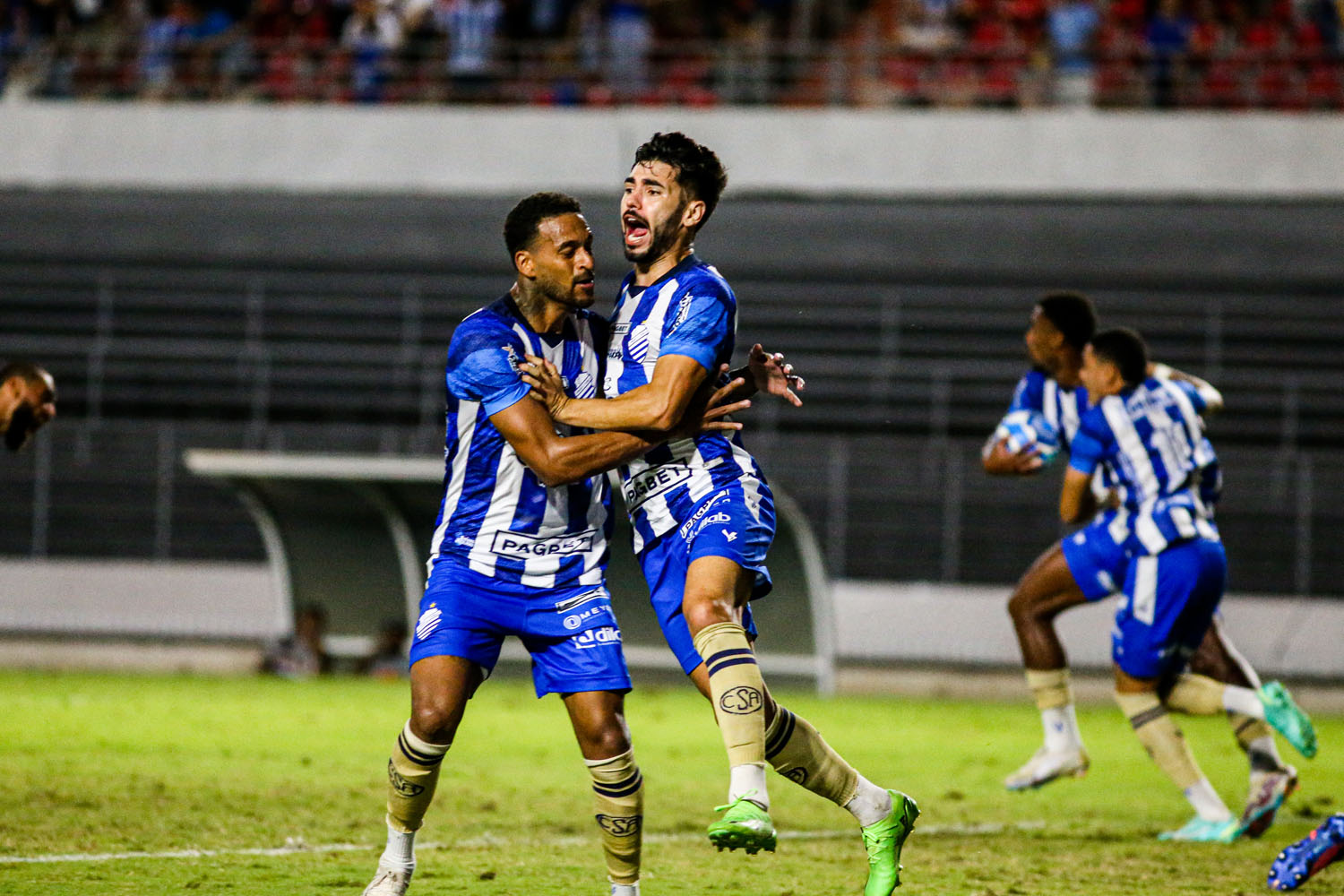 Na raça, CSA vira sobre o Pouso Alegre e fica perto do G8: 2x1