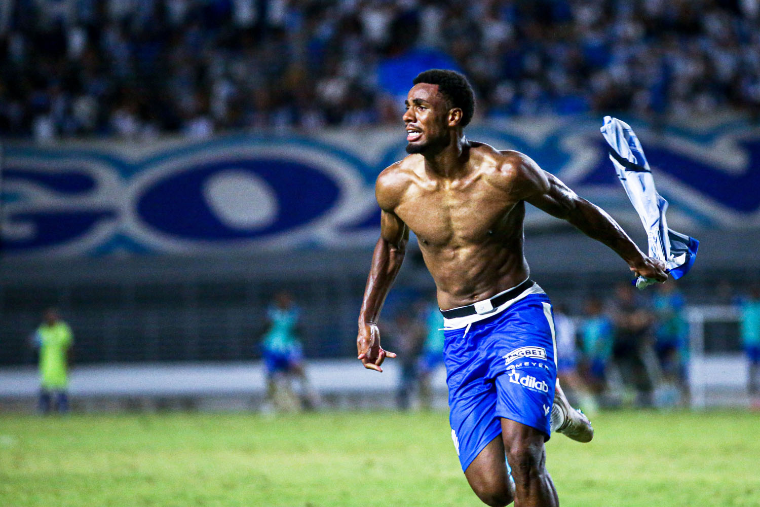 Na raça, CSA vira sobre o Pouso Alegre e fica perto do G8: 2x1