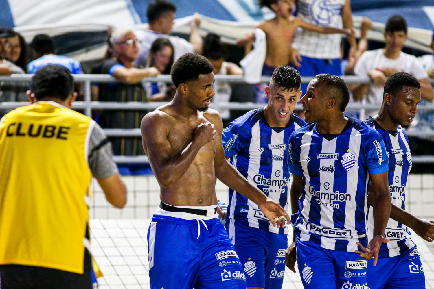 Na raça, CSA vira sobre o Pouso Alegre e fica perto do G8: 2x1