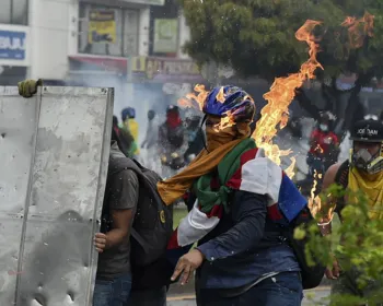 Conmebol suspende jogos do River, Argentinos Juniors e Lanús após protestos na Colômbia