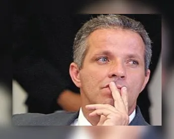 Juíza afasta prefeito de Viçosa, Flaubert Filho, por mais 180 dias