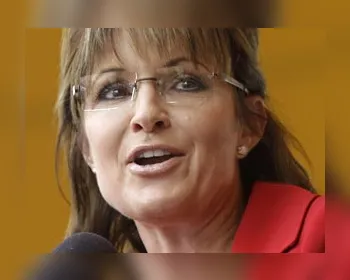 Conservadora Sarah Palin declara apoio à candidatura de Trump