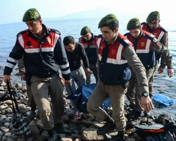 Novo naufrágio no Mar Egeu mata dezenas de migrantes