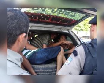 Bando sequestra taxista e usa carro para tentativas de homicídios em Maceió
