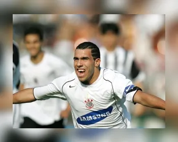 Chance de enfrentar o Corinthians empolga Tevez: "Lindas recordações"