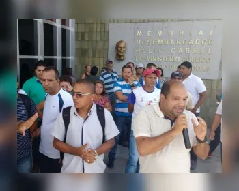 Em greve, agentes de saúde cobram mediação do MP para conseguir melhorias