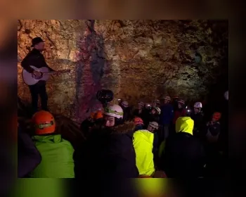 Islândia faz festival de música dentro de vulcão