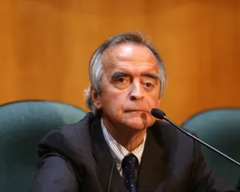 Após delação, Nestor Cerveró deixa a prisão para cumprir pena em casa