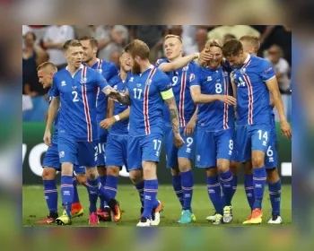 Inglaterra fracassa e zebra Islândia garante classificação para as quartas