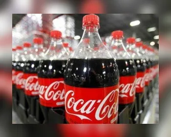 Funcionários da Coca-Cola encontram 180 milhões em cocaína dentro de embalagem