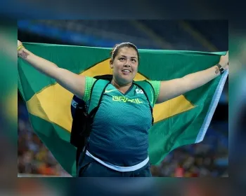 Alagoana Marivana Oliveira ganha o bronze no arremesso de peso