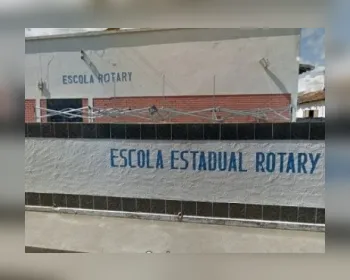 Escola Estadual de Arapiraca é invadida e tem objetos furtados
