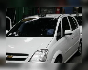 Taxista é sequestrado e feito refém durante assalto em Maceió
