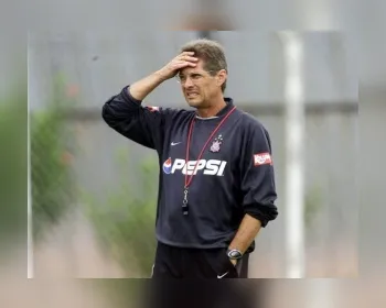 Fluminense anuncia a contratação do técnico Oswaldo de Oliveira