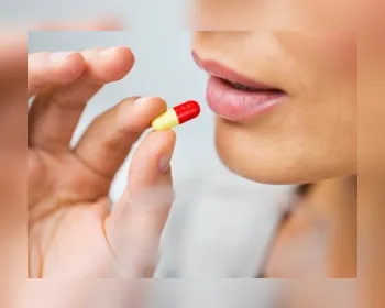Pílulas anticoncepcionais podem proteger mulheres contra o câncer, diz estudo