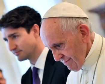 Premiê canadense, Justin Trudeau, se encontra com Papa Francisco no Vaticano