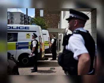 Polícia de Londres prende 12 pessoas após ataque terrorista