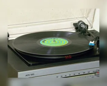 Sony volta a fabricar discos de vinil após quase 30 anos