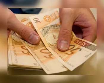 Governo Federal propõe salário mínimo de R$ 1.079 para 2021