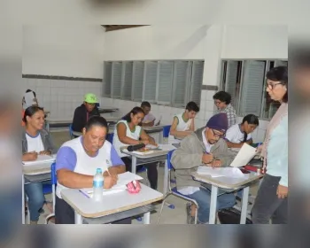 MEC oferece bolsas em Maceió para programa de alfabetização