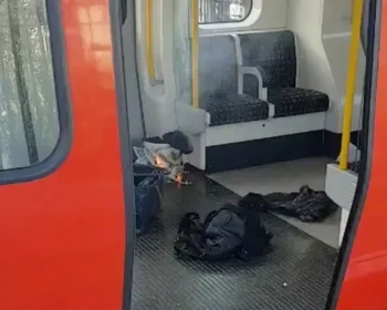 Explosão em metrô de Londres deixa feridos; polícia trata como terrorismo