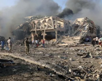 Cerca de 70 pessoas seguem desaparecidas após ataque na Somália